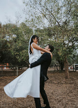 Photographe de mariage Samantha Li. Photo du 01.05.2025