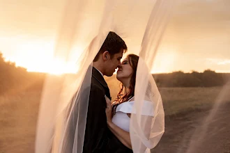 婚禮攝影師Maricka Dos Santos. 31.05.2022的照片