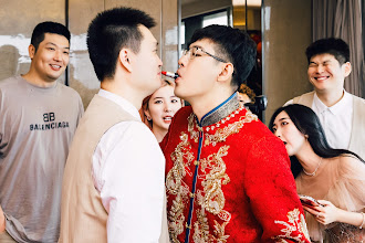 Jurufoto perkahwinan Xiang Qi. Foto pada 08.05.2024