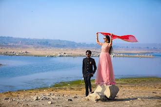 Fotografo di matrimoni Dinesh Vishwkarma. Foto del 09.08.2019