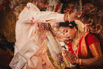 Fotografo di matrimoni Anbu Jawahar. Foto del 02.10.2024