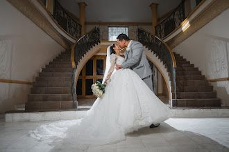 Wedding photographer Alvaro Bustamante. Photo of 14.03.2025