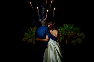 Wedding photographer Rubén Villalobos. Photo of 21.08.2025