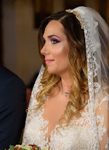 Fotógrafo de casamento Nikos Flouris. Foto de 30.06.2019