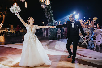 Wedding photographer Daniela Burgos. Photo of 26.02.2025