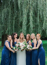 Wedding photographer Stephanie Ackley. Photo of 27.04.2023