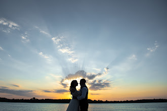 Fotógrafo de bodas Nina Krasnologvinova. Foto del 20.11.2021