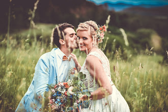 Fotografo di matrimoni Martin Menšík. Foto del 14.04.2020