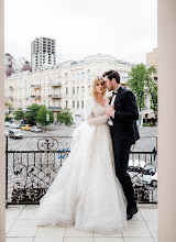 Wedding photographer Vladimir Belyy. Photo of 12.10.2021