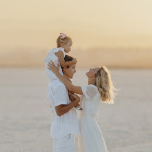 Wedding photographer Natalya Godyna. Photo of 10.11.2024