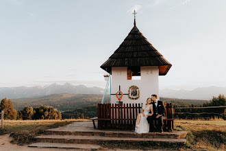 Wedding photographer Oskar Żak. Photo of 18.09.2025