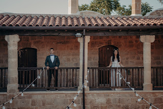 Wedding photographer Muazzez Tokatlioglu. Photo of 30.11.2021