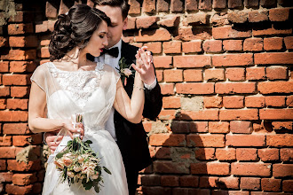 Fotograf ślubny Yuliya Sveshnikova. Zdjęcie z 16.06.2022