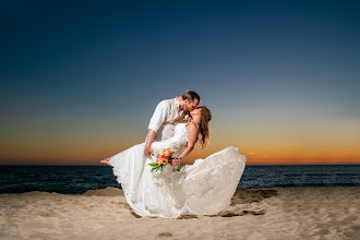 婚姻写真家 Del Mar Wedding By Marvik And Fabi. 19.11.2023 の写真