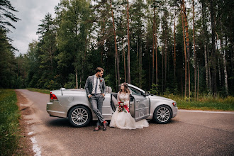 Bryllupsfotograf Olga Shiyanova. Bilde av 09.10.2019