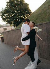 Fotógrafo de casamento Oleg Zanimonskiy. Foto de 04.01.2024