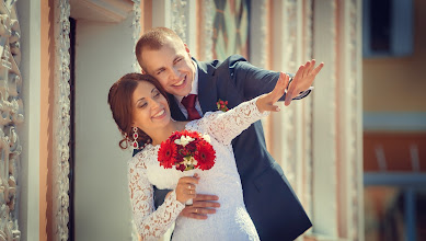 ช่างภาพงานแต่งงาน Yuriy Sharov. ภาพเมื่อ 04.09.2018