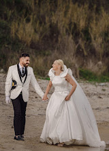 Düğün fotoğrafçısı Ilias Tellis. Fotoğraf 15.04.2024 tarihinde