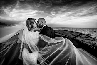 Wedding photographer Cristiano Ostinelli. Photo of 10.12.2019