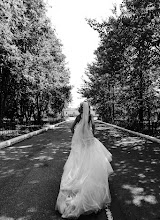 Nhiếp ảnh gia ảnh cưới Zhenya Dzen. Ảnh trong ngày 18.05.2023