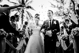 Photographe de mariage Idsara Koonpattarasagul. Photo du 04.02.2023