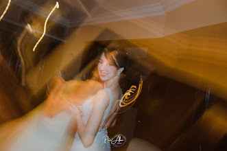 ช่างภาพงานแต่งงาน Penake Akei. ภาพเมื่อ 05.12.2023