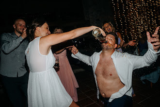 Bröllopsfotografer Nikola Tesařová. Foto av 24.09.2025