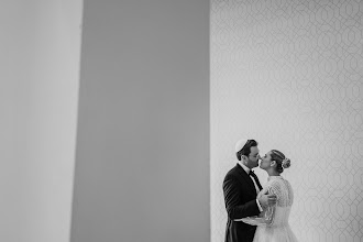 婚禮攝影師Miguel Villasmil. 08.05.2025的照片