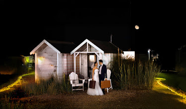 Wedding photographer Nigel Blacker. Photo of 30.11.2025