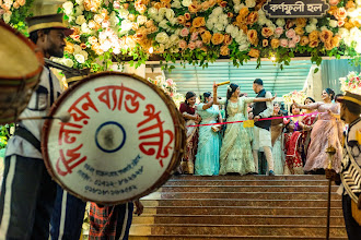 婚禮攝影師Sushmit Dey. 04.01.2024的照片