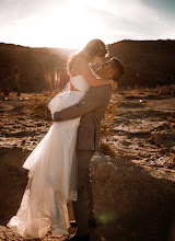 Huwelijksfotograaf Kareline García. Foto van 10.04.2024