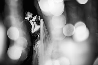 Bröllopsfotografer Victor Motatto. Foto av 12.06.2024