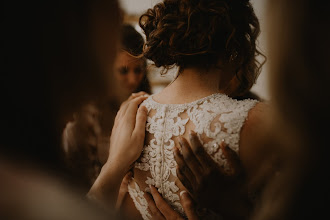 Fotografo di matrimoni Connor Brogan. Foto del 08.09.2019