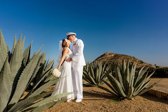Wedding photographer Brenda In Cabo. Photo of 02.10.2025