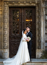 Fotógrafo de bodas Iustin Ichim. Foto del 01.10.2019