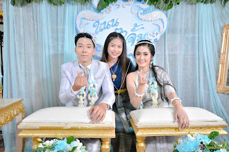 Photographer sa kasal Watchara Suksamai. Larawan ng 08.09.2020