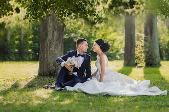 Düğün fotoğrafçısı Olesya Kotova. Fotoğraf 22.04.2022 tarihinde