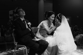 婚礼摄影师Adi Kurniadi. 08.11.2024的图片