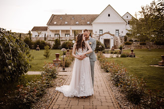 Hochzeitsfotograf Viktoria Szoke-Bodor. Foto vom 09.01.2024
