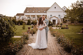 Fotógrafo de bodas Viktoria Szoke-Bodor. Foto del 09.01.2024