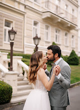 Wedding photographer Yana Konstantinova. Photo of 04.08.2025
