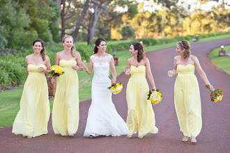Wedding photographer Pete Battye. Photo of 15.11.2018