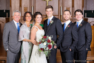Vestuvių fotografas: Carrie Geno. 11.05.2023 nuotrauka