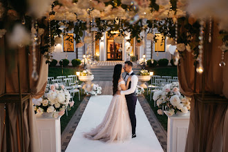 婚礼摄影师Valentina Abrazey. 10.11.2021的图片