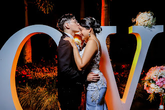 Bröllopsfotografer Uriel Andres Solano Sanchez. Foto av 07.05.2024
