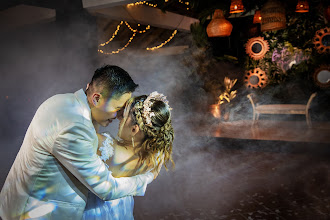 婚禮攝影師Eduar Fonseca. 03.06.2024的照片