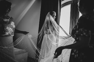 Fotógrafo de casamento Ákos Erdélyi. Foto de 27.03.2025