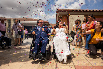 Düğün fotoğrafçısı Chomi Delgado. Fotoğraf 23.09.2025 tarihinde