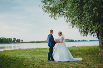 Bröllopsfotografer Lyubov Ilyukhina. Foto av 19.08.2019