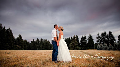 Bryllupsfotograf Becky Chambers. Bilde av 29.12.2019